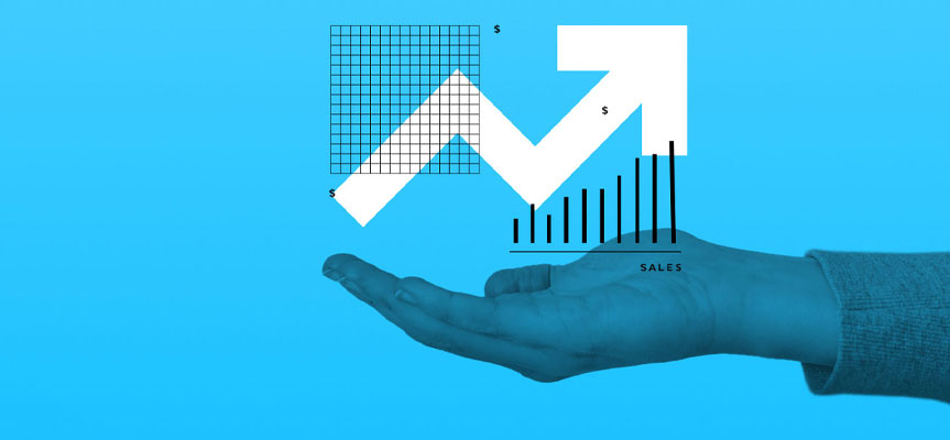 مقدمه ای بر فناوری بلاک چین در زنجیره تأمین مواد غذایی
در دنیای امروز، مدیریت زنجیره تأمین مواد غذایی به دلیل پیچیدگی های فراوان و نیاز به شفافیت و امنیت، به یکی از چالش های اصلی صنعت غذا تبدیل شده است. فناوری بلاک چین به عنوان یک ابزار نوین دیجیتال، توانسته این فرآیندها را تغییر دهد. این فناوری با ایجاد شبکه ای غیر متمرکز و امن، امکان ثبت و رهگیری دقیق تمامی مراحل تولید، توزیع و مصرف غذا را فراهم می کند.
با توجه به اهمیت امنیت زنجیره تأمین غذا و نیاز بازار به اطلاعات شفاف، استفاده از بلاک چین به یکی از کلیدهای موفقیت در صنعت غذایی تبدیل شده است. مرکز نوآوری گرونیدا نیز با مشاوره و ارائه راهکارهای مبتنی بر بلاک چین، نقش موثری در توسعه این فناوری در ایران و بازارهای بین المللی ایفا کرده است.
اهمیت شفافیت و امنیت در زنجیره غذایی
زنجیره تأمین مواد غذایی از تولید تا مصرف، شامل مراحل متعددی است که هر مرحله می تواند مخاطراتی برای کیفیت و سلامت محصول ایجاد کند. شفافیت و امنیت اطلاعات، نه تنها اعتماد مشتریان را افزایش می دهد بلکه به کاهش تقلب، فساد و هدررفت مواد غذایی کمک می کند.
با استفاده از بلاک چین، تمامی داده ها در قالب یک دفتر غیرقابل تغییر ثبت می شوند. این ویژگی باعث می شود که هیچ گونه دستکاری اطلاعات ممکن نباشد و هر نقطه از زنجیره غذایی به راحتی قابل ردیابی باشد.
بلاک چین چیست و چه تفاوتی با سیستم های سنتی دارد؟
بلاک چین یک فناوری ثبت اطلاعات به صورت غیرمتمرکز است که هر تراکنش در آن به صورت یک بلاک ثبت شده و با بلاک های قبلی به شکل زنجیره ای مرتبط می شود. برخلاف پایگاه داده های سنتی که اطلاعات در یک سرور مرکزی ذخیره می شود، بلاک چین امنیت، شفافیت و قابلیت رهگیری بالا را فراهم می کند.
در سیستم های سنتی، امکان دستکاری داده ها و عدم شفافیت وجود دارد، اما بلاک چین این محدودیت ها را رفع کرده و اعتماد را در کل زنجیره تأمین افزایش می دهد.
نقش بلاک چین در رهگیری و traceability مواد غذایی
رهگیری محصولات غذایی از مزرعه تا میز مصرف، یکی از مهم ترین کاربردهای بلاک چین است. با ثبت هر مرحله تولید، بسته بندی، حمل و توزیع در بلاک چین، مصرف کنندگان می توانند منبع و کیفیت محصول را بررسی کنند.
این قابلیت نه تنها اعتماد مصرف کننده را افزایش می دهد بلکه به تولیدکنندگان و توزیع کنندگان کمک می کند که مشکلات احتمالی را سریع تر شناسایی کرده و اقدامات اصلاحی انجام دهند.
مزایای بلاک چین برای تولیدکنندگان و مصرف کنندگان
استفاده از بلاک چین در زنجیره تأمین غذا، مزایای متعددی دارد:
• افزایش شفافیت و traceability: هر مرحله تولید و توزیع به صورت دقیق ثبت می شود.
• افزایش امنیت داده ها: اطلاعات غیرقابل تغییر و دستکاری هستند.
• کاهش تقلب و فساد: امکان ردیابی منابع به سرعت فراهم می شود.
• اعتماد بیشتر مشتریان: مصرف کنندگان مطمئن هستند که محصول سالم و استاندارد است.
• بهبود تصمیم گیری کسب و کارها: داده های دقیق به مدیران کمک می کند تا فرآیندهای بهینه تری طراحی کنند.
چالش های پیاده سازی بلاک چین در زنجیره تأمین غذا
با وجود مزایای بلاک چین، پیاده سازی آن در صنعت غذا با چالش هایی همراه است:
• هزینه های اولیه بالا: ایجاد شبکه بلاک چین و تجهیزات لازم سرمایه زیادی می طلبد.
• نیاز به آموزش کارکنان: کار با سیستم های بلاک چین تخصصی است و نیازمند آموزش است.
• محدودیت های فنی و سازگاری: هماهنگی با سیستمهای قدیمی و نرم افزارهای موجود چالش برانگیز است.
• مسائل قانونی و مقررات: قوانین مربوط به دادهها و حفظ حریم خصوصی باید رعایت شود.
با این حال، مراکز نوآوری با ارائه راهکارهای عملی، کمک می کنند تا این چالش ها به حداقل برسند.
کاربرد فناوری بلاک چین در زنجیره تأمین مواد غذایی
فناوری بلاک چین می تواند در هر مرحله از زنجیره غذایی کاربرد داشته باشد:
• تولید: ثبت اطلاعات مربوط به کود، آب، نوع محصول و شرایط کاشت.
• بسته بندی: رهگیری تاریخ تولید، انقضا و استانداردهای کیفیت.
• حمل و نقل: ثبت مسیر، دما و شرایط نگهداری در طول حمل و نقل.
• فروش و مصرف: ارائه اطلاعات محصول به مشتریان و تضمین سلامت مواد غذایی.
نحوه استفاده از بلاک چین برای رصد مواد غذایی از مزرعه تا میز غذا
برای رصد مواد غذایی، سیستم های بلاک چین با حسگرها، اینترنت اشیاء و دستگاه های ثبت داده ترکیب می شوند. هر حرکت محصول، از برداشت تا تحویل نهایی، ثبت می شود. این داده ها به صورت شفاف در اختیار تولیدکنندگان، توزیع کنندگان و مصرف کنندگان قرار می گیرد و امکان تصمیم گیری بهتر و سریع تر فراهم می شود.
نقش مراکز نوآوری در توسعه فناوری بلاک چین
مراکز نوآوری با تمرکز بر فناوری های نوین، نقش مهمی در توسعه و پیاده سازی بلاک چین در زنجیره تأمین مواد غذایی ایفا می کنند. این مراکز با ارائه راهکارهای سفارشی و مشاوره تخصصی، به کسب و کارها کمک می کند تا شفافیت، امنیت و traceability محصولات خود را بهبود دهند و اعتماد مشتریان را افزایش دهند.
نتیجه گیری
فناوری بلاک چین یک ابزار قدرتمند برای بهبود شفافیت، امنیت و traceability در زنجیره تأمین مواد غذایی است. این فناوری مزایای فراوانی برای تولیدکنندگان، توزیع کنندگان و مصرف کنندگان دارد و می تواند باعث افزایش اعتماد مشتریان و کاهش تقلب و فساد شود. با وجود چالش هایی در پیاده سازی، همکاری و مشاوره با مراکز نوآوری مانند مرکز نوآوری گرونیدا می تواند مسیر استفاده از این فناوری را هموارتر کند.
با به کارگیری بلاک چین، صنعت غذا آماده است تا وارد دوره ای شود که شفافیت، اعتماد و کیفیت، استانداردهای اصلی موفقیت باشند.
پرسش های متداول
بلاک چین چگونه می تواند زنجیره تأمین مواد غذایی را بهبود دهد؟
با ثبت غیرقابل تغییر هر مرحله تولید و توزیع، شفافیت و traceability افزایش می یابد و اعتماد مشتریان تقویت می شود.
مزایای traceability غذا با بلاک چین چیست؟
ردیابی دقیق مسیر محصول از مزرعه تا مصرف کننده، کاهش تقلب و فساد، و بهبود کیفیت و اعتماد مصرف کننده.
استفاده از بلاک چین در مواد غذایی چه چالش هایی دارد؟
هزینه های اولیه، نیاز به آموزش کارکنان، سازگاری با سیستم های قدیمی و مسائل قانونی از مهم ترین چالش ها هستند.
چرا صنعت غذا به بلاک چین نیاز دارد؟
به دلیل پیچیدگی زنجیره غذایی، تقلب، فساد و نیاز به شفافیت، بلاک چین امنیت و اعتماد لازم را فراهم می کند.
چگونه می توان مسیر مواد غذایی از مزرعه تا میز غذا را ردیابی کرد؟
با ترکیب بلاک چین، حسگرها و اینترنت اشیاء، هر مرحله تولید، حمل و بسته بندی ثبت می شود و اطلاعات به صورت شفاف در دسترس قرار می گیرد.
Blockchain Technology in the Food Supply Chain