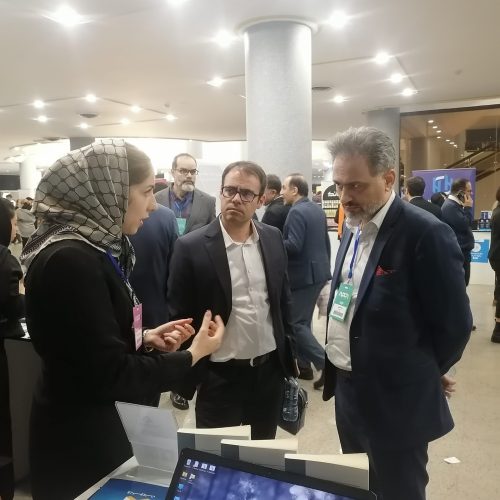 گرونیدا در هشتمین گردهمایی بزرگ استارتاپی ایران